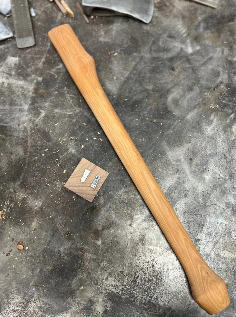 Full-Swing Hickory Axe Handle 1