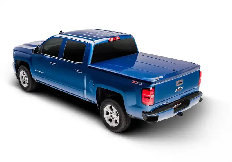 Undercover Uc1066S Se Smooth Tonneau Cover For 2007–2013 Chevrolet Silverado (5'9" Bed) 1
